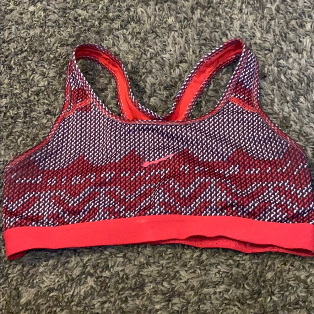 nike sports bra